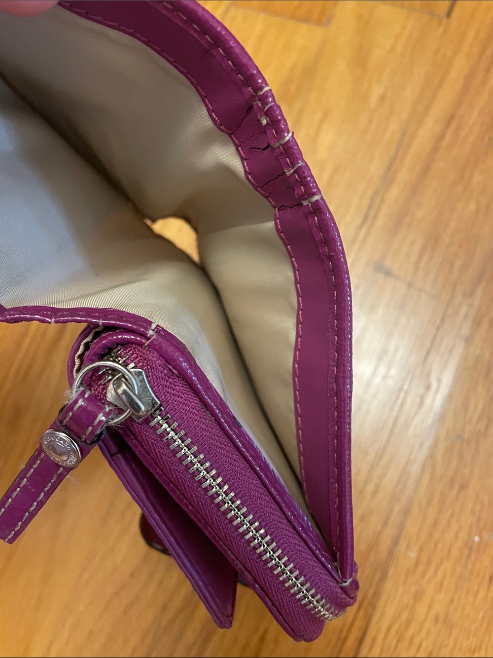 Vintage Coach Cardholder Zip Wallet. Magenta Pink/Tan. Monogram Signature C  GUC - Picture 9 of 12